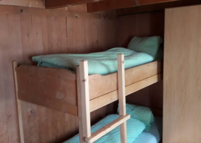 מלון Alte Sektion Und Alpenblick *