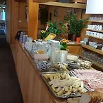Alte Sektion Und Alpenblick ホテル