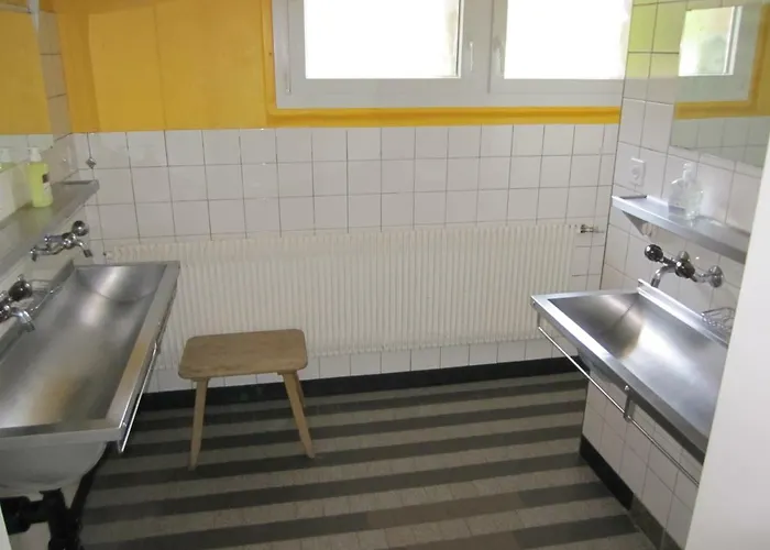 Alte Sektion Und Alpenblick